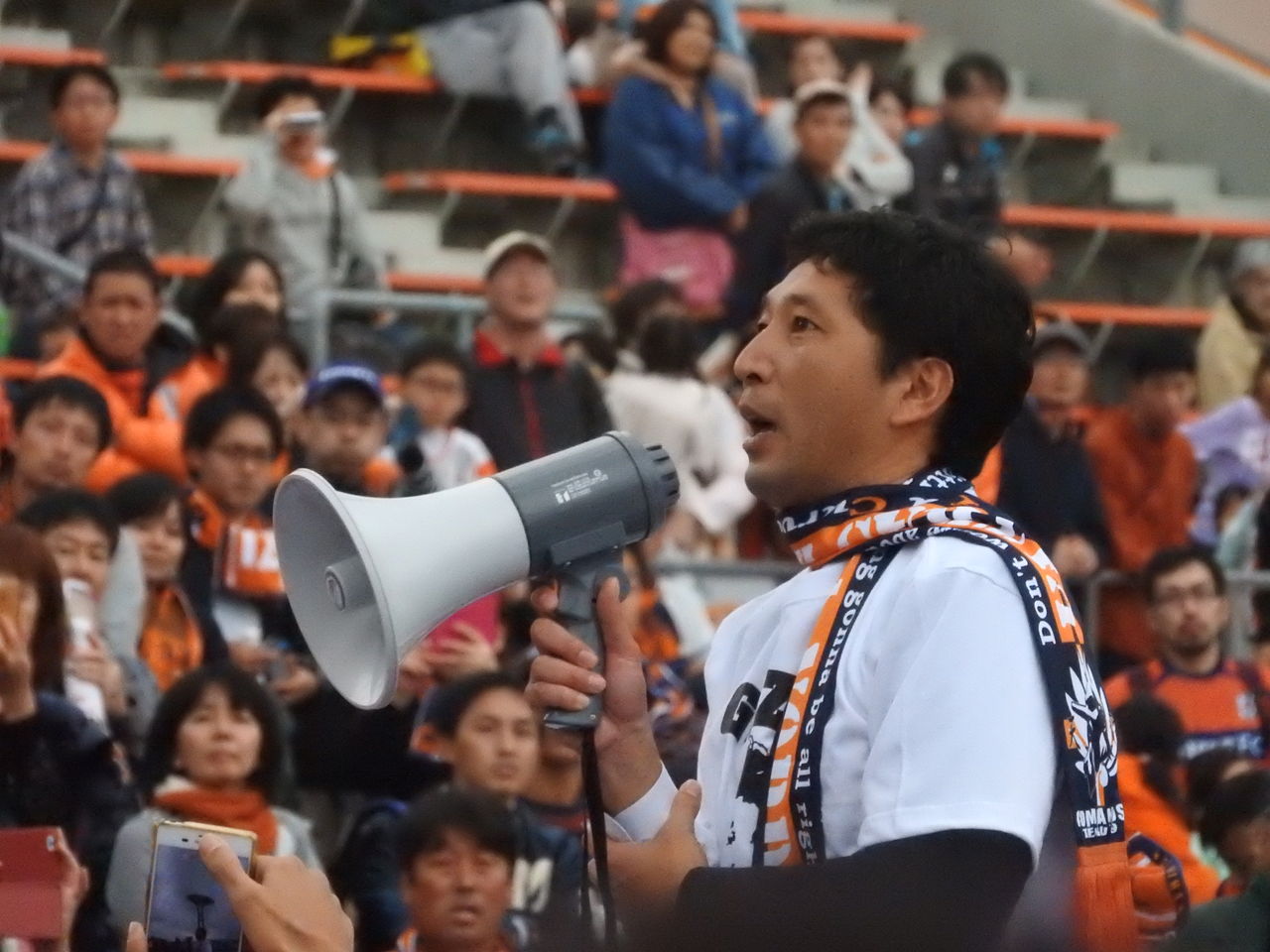 レフェサポ兼愛媛サポのblog2016年12月今年当たった審判団まとめ2016チーム動向秋季キャンプシーチケ云々京都戦翌日