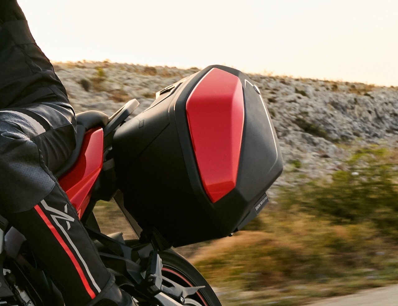 S1000XR パニアケースが欲しいけど・・・ : kamarin.net