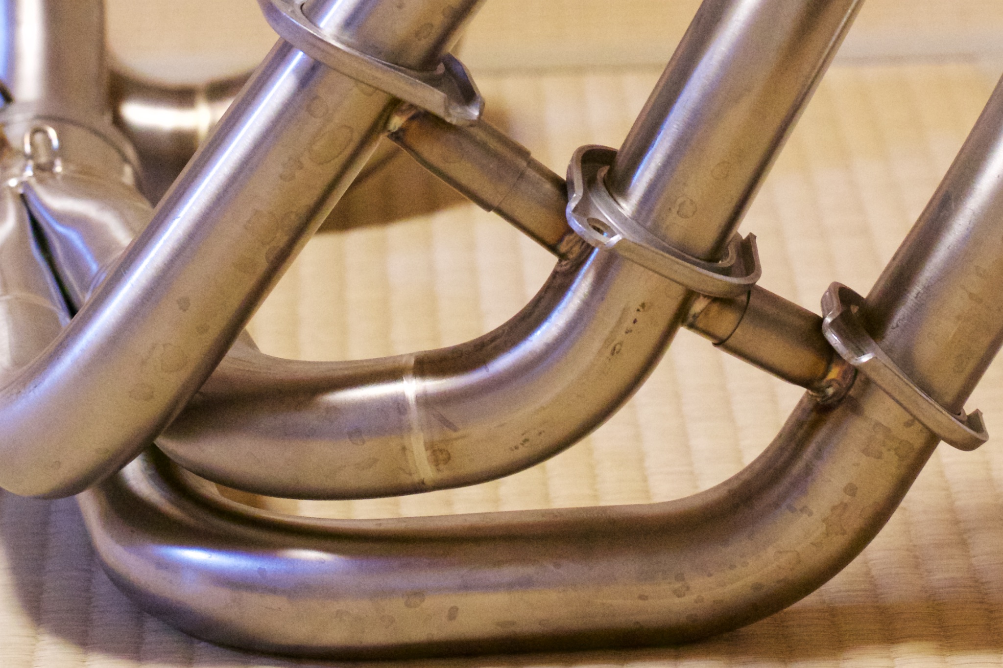 新品のエキパイをコシコシ磨くの巻 Kamarin Net