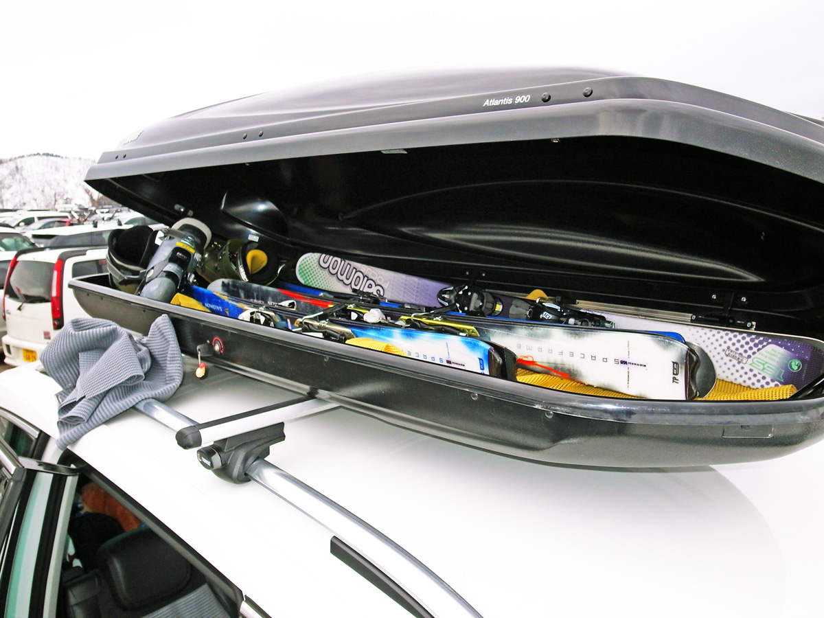 THULE アトランティス900の収納力と、シャランの寝心地 : kamarin.net
