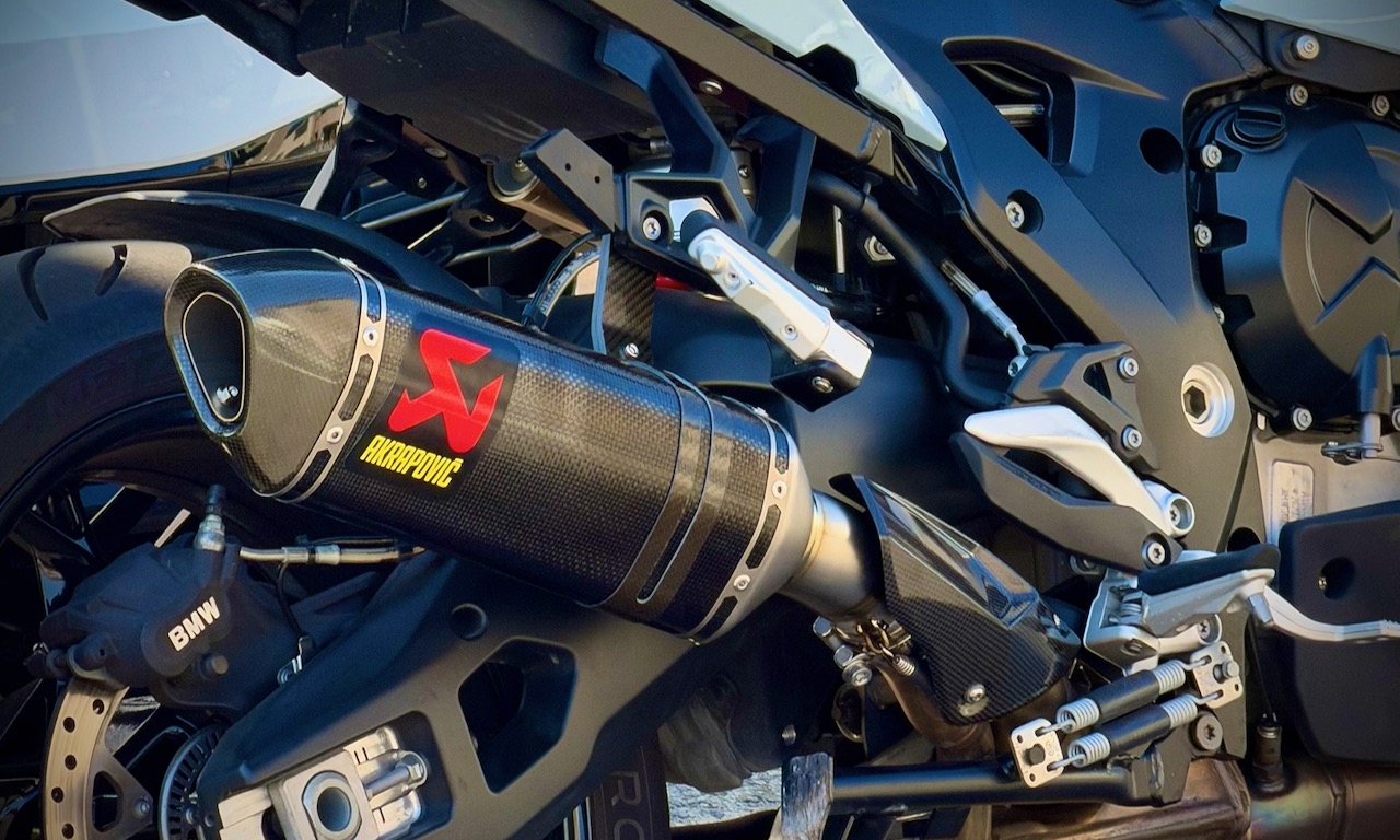 BMW S1000XR AKRAPOVIC スリップオンマフラー : kamarin.net