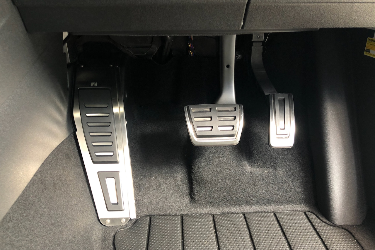 ティグアン maniacs フットプレートを付ける : kamarin.net