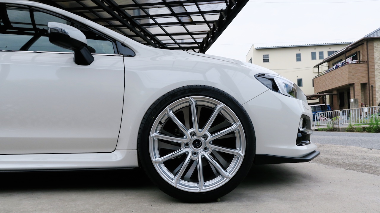 レヴォーグ アルミホイール交換作業 Kamarin Net