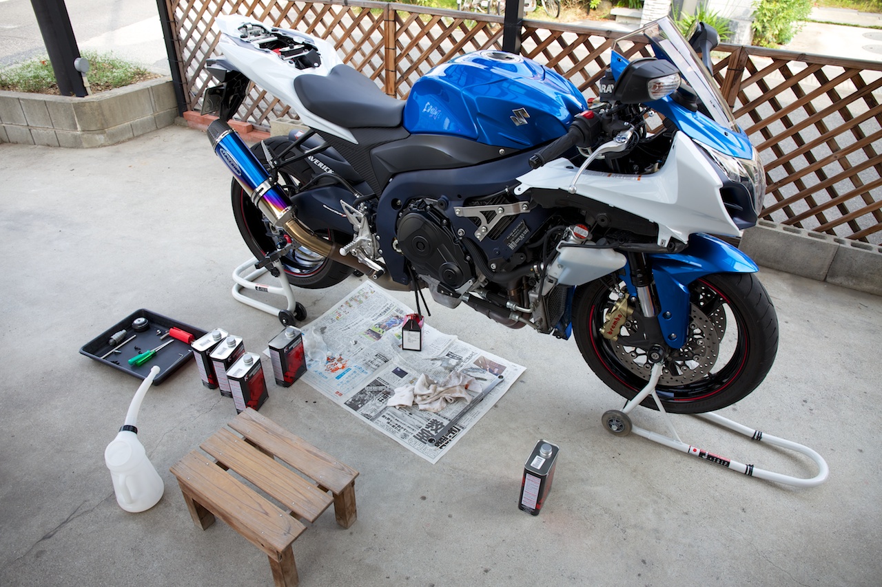 GSX-R1000 6回目のオイル交換 : kamarin.net GSX-R1000 6回目のオイル交換 : kamarin.net