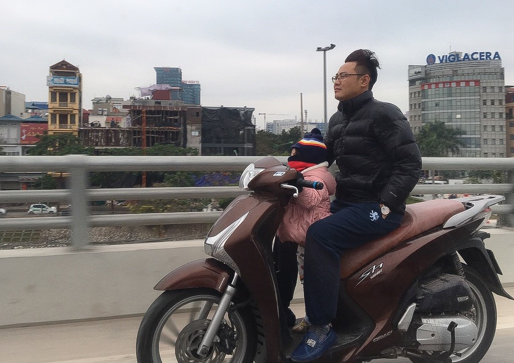 ベトナム縦断ツーリング Day1 ハノイでバイクを購入 国道1号を南下 Zero Day Attack