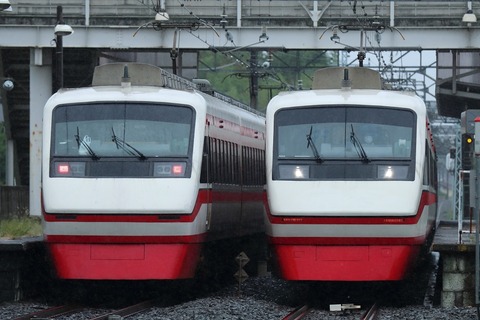 251 207