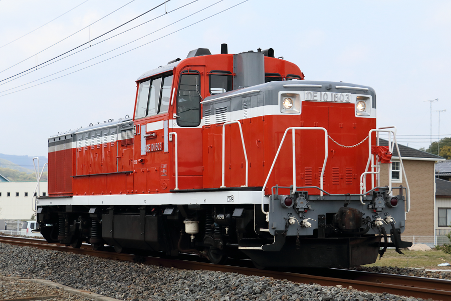 4/16 両毛線 DE10水戸常駐機交替 : かめの出札窓口S