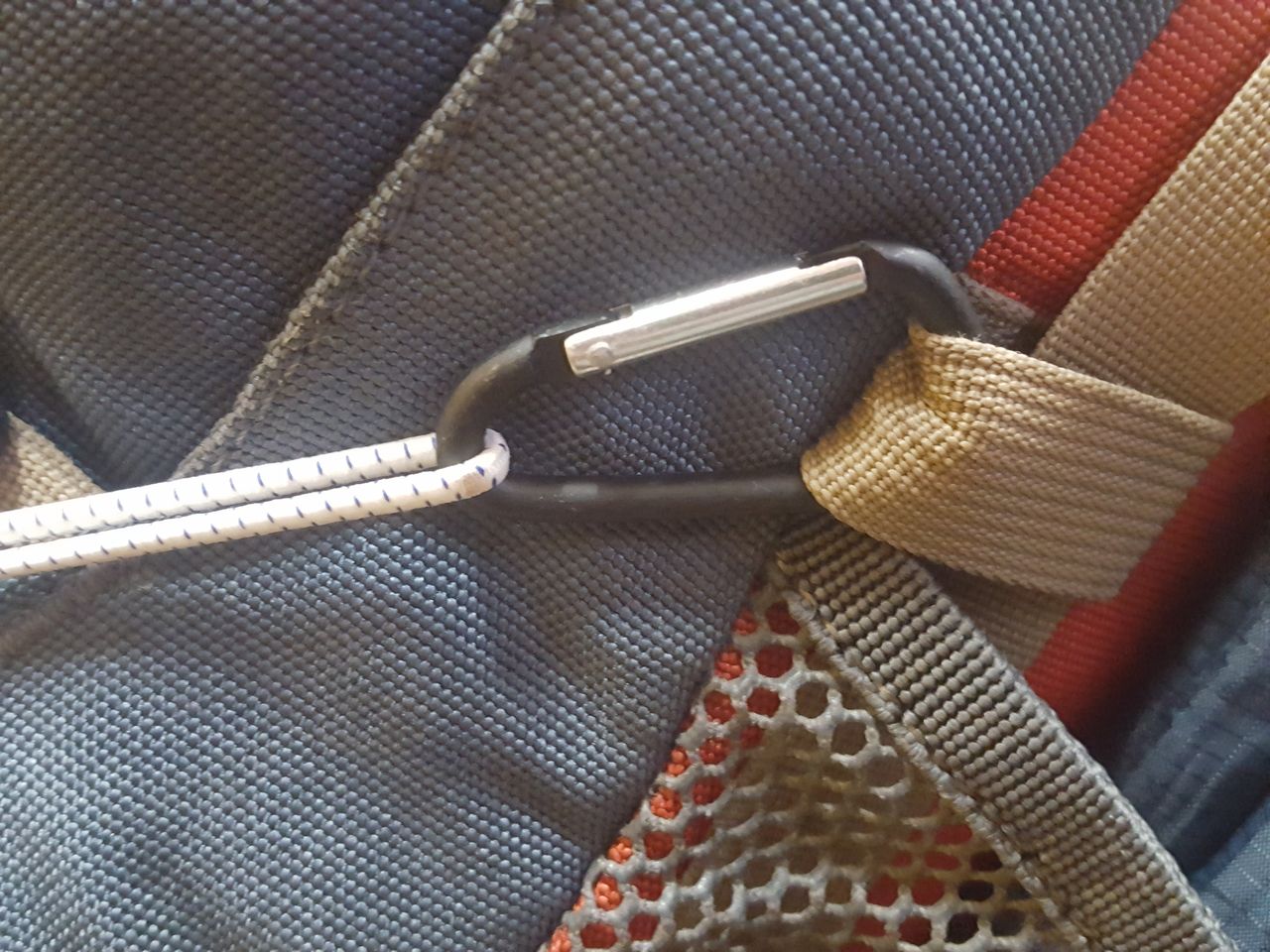 ストックホルダーを自作する 100均shopで激安便利 亀足登山隊が行く リハビリトレイル ストックホルダーを自作する 100均shopで激安便利 亀足登山隊が行く リハビリトレイル