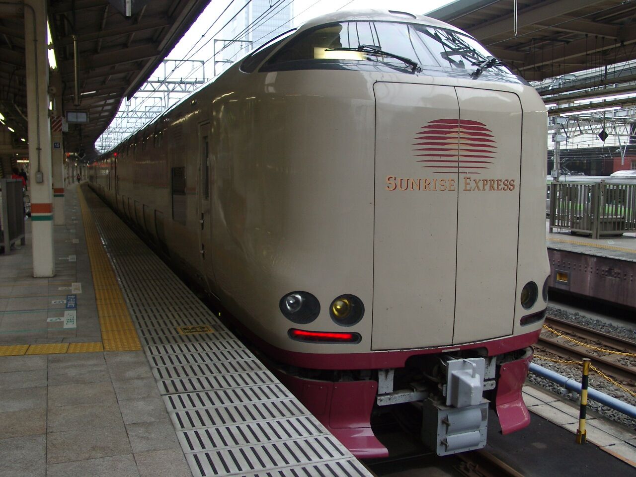 雑談 東日本スレで須田寛氏の寝台車構想が話題に サンライズ かめぶろ