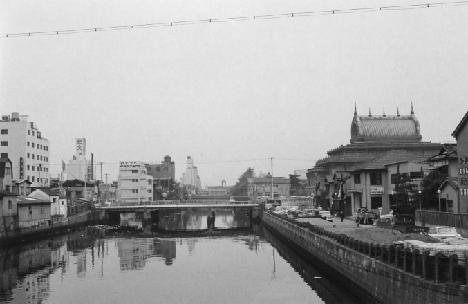 築地川東支川 備前橋 三島由紀夫の 橋づくし の舞台になった橋 50年ひと昔 東京の橋と川 日本橋 京橋 築地を中心に 築地川東支川 備前橋 三島由紀夫の 橋づくし の舞台になった橋 50年ひと昔 東京の橋と川 日本橋 京橋 築地を中心に