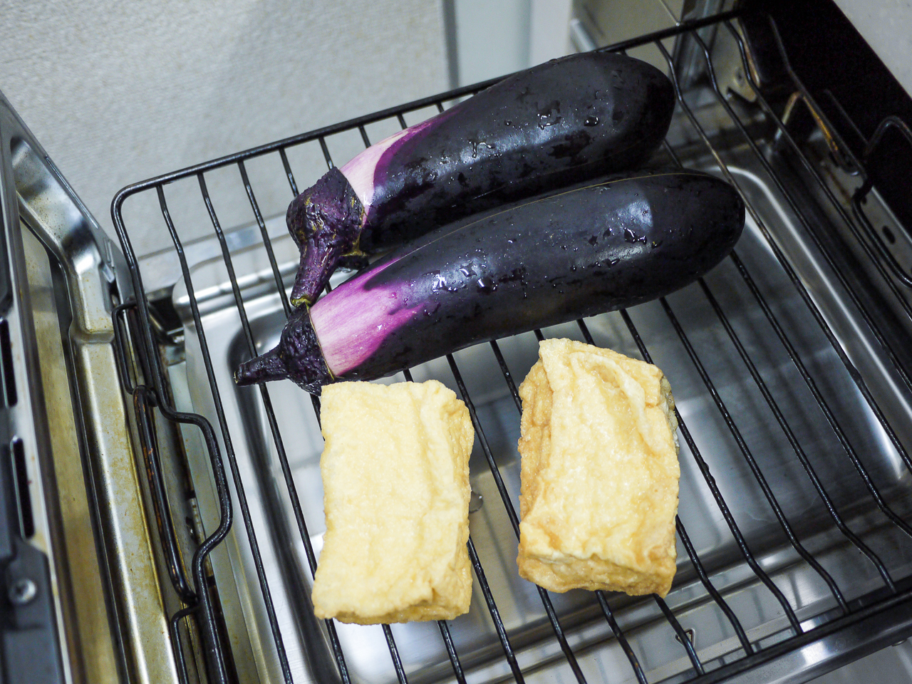 久しぶりの娘評価 焼き茄子と厚揚げ焼き 話題の 冷凍冷やし中華 食べてみました Sake To Ryouri Powered By ライブドアブログ