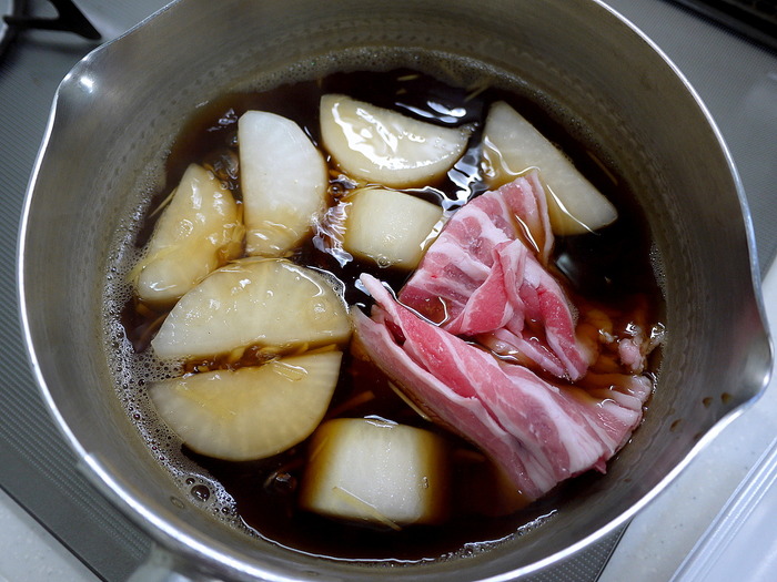豚バラ肉と大根のめちゃうま煮10