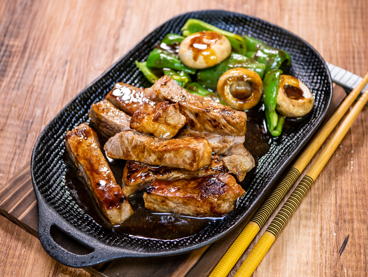焼肉にもあう 自家製焼肉のタレでひと口ステーキ 関西限定 鶴橋風月 極太焼きそば Sake To Ryouri Powered By ライブドアブログ