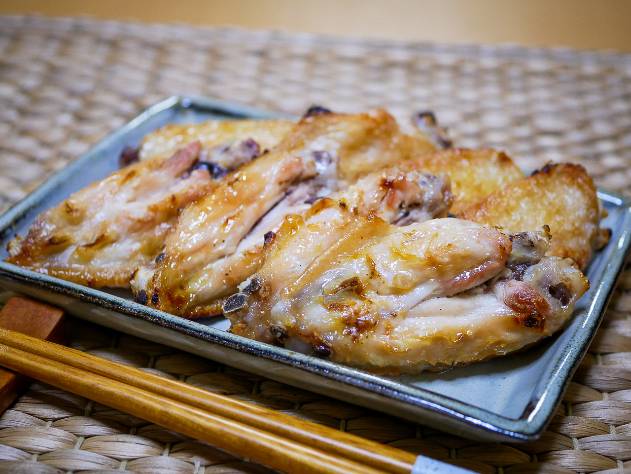 メインは出汁を取る 手羽先の塩焼き と 麻婆豆腐 Sake To Ryouri Powered By ライブドアブログ メインは出汁を取る 手羽先の塩焼き と 麻婆豆腐 Sake To Ryouri Powered By ライブドアブログ
