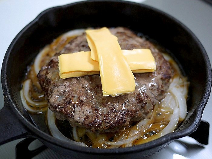 牛挽き肉100 で作るハンバーグ が家族に人気 緊急事態発生 Sake To Ryouri Powered By ライブドアブログ 牛挽き肉100 で作るハンバーグ が家族に人気 緊急事態発生 Sake To Ryouri Powered By ライブドアブログ