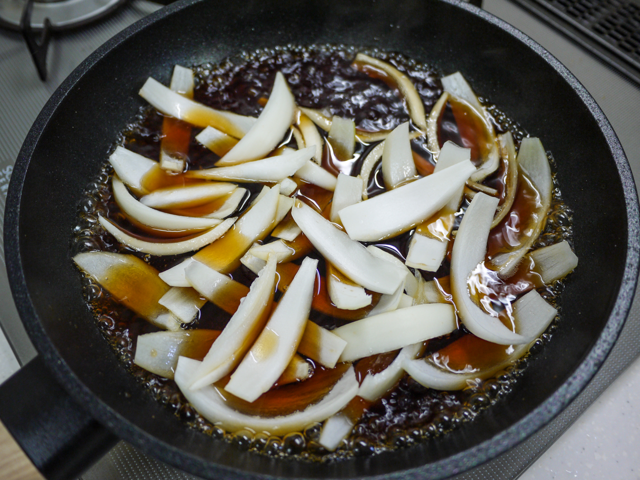 フライパンでパパッとすき焼き風 牛肉のすき煮 街の美味しいお蕎麦屋さん Sake To Ryouri Powered By ライブドアブログ フライパンでパパッとすき焼き風 牛肉のすき煮 街の美味しいお蕎麦屋さん Sake To Ryouri Powered By ライブドアブログ