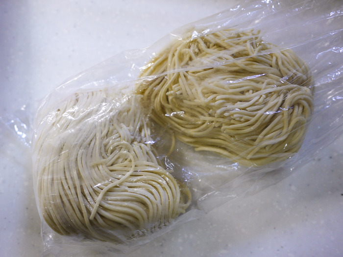 市場で買った麺で焼きラーメン10-2