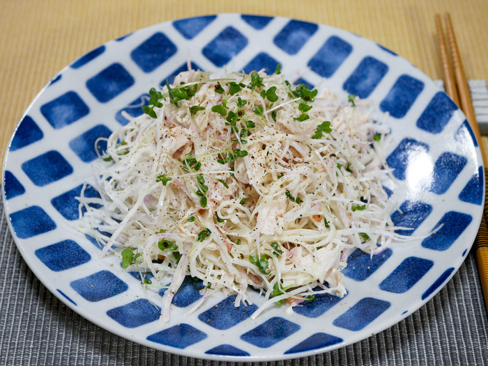 大根とささみ肉の甘酸っぱサラダ1