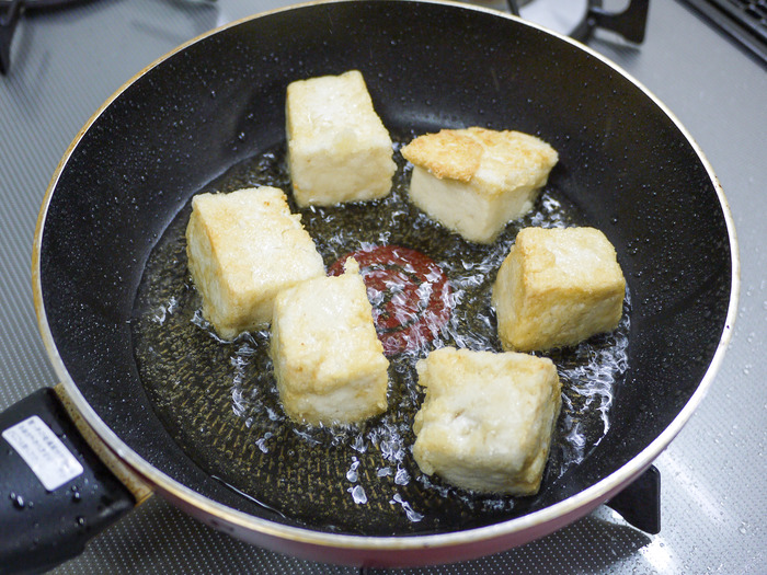 揚げ豆腐のじゃこ薬味まみれ７