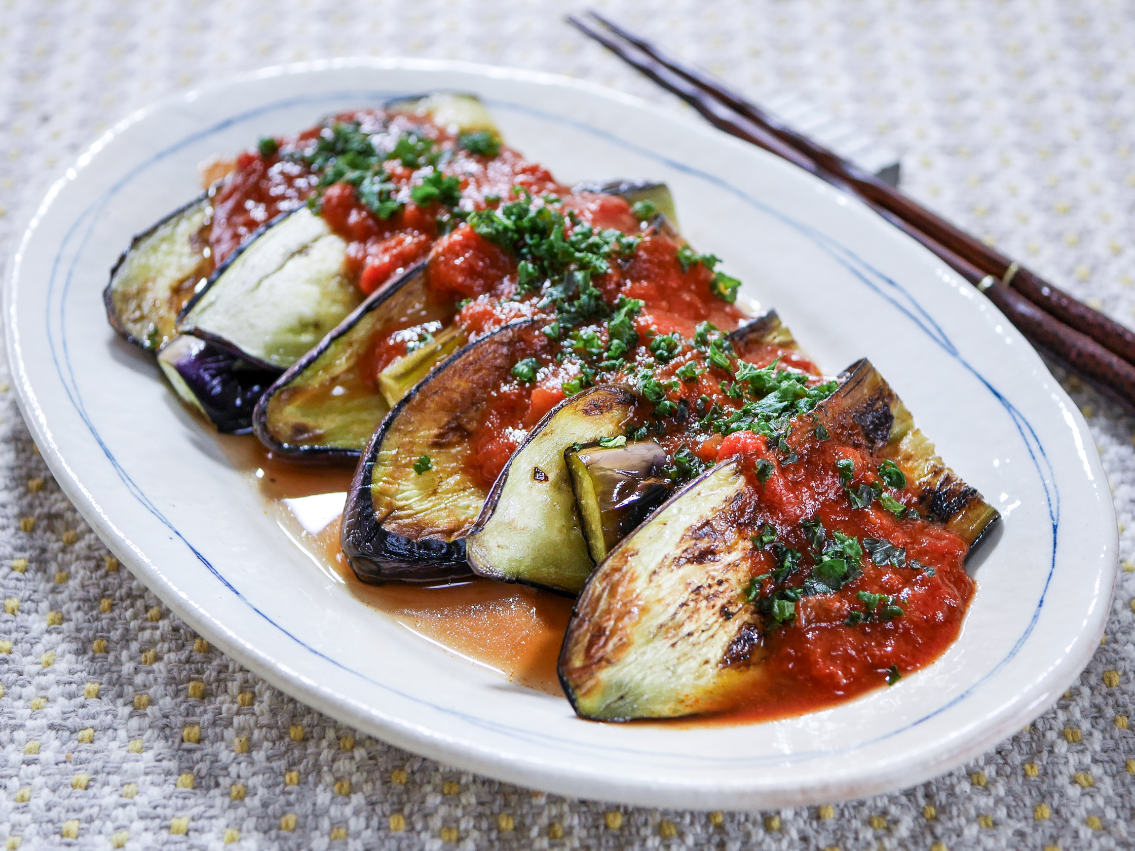 長茄子のソテー（トマトソースかけ）&枚方に帰ったらランチは「ここ
