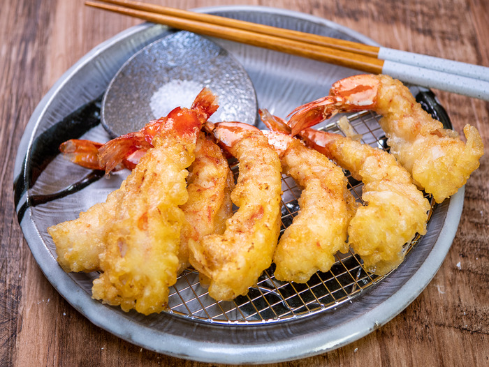 下準備をしっかりとサクッと食べる 海老の天ぷら いつものカレー屋さんの豚肉を並べるのが職人技でした Sake To Ryouri Powered By ライブドアブログ