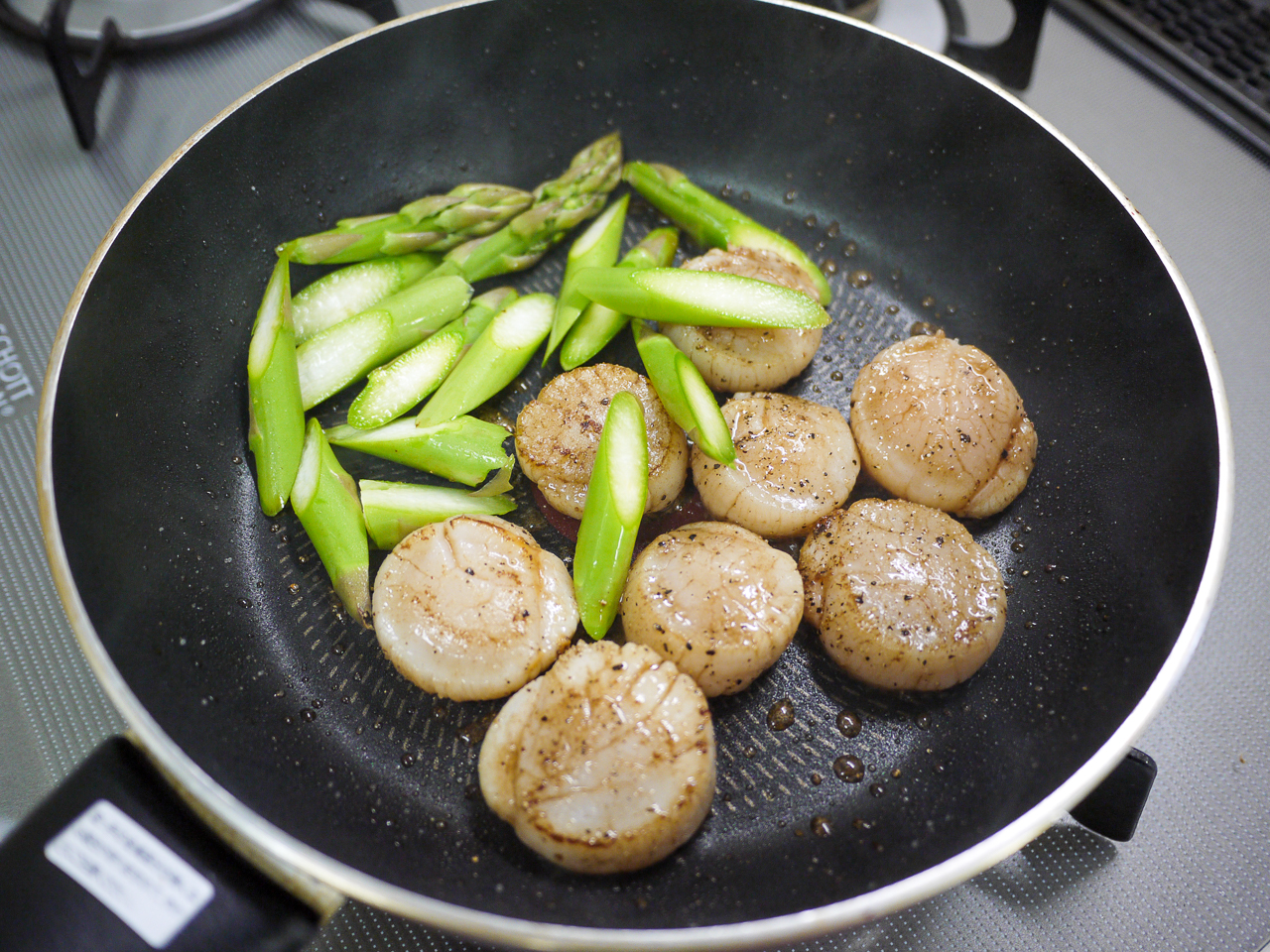 発酵バターで美味しい ホタテとアスパラバター炒め 親子丼ときつねあんかけうどん Sake To Ryouri Powered By ライブドアブログ