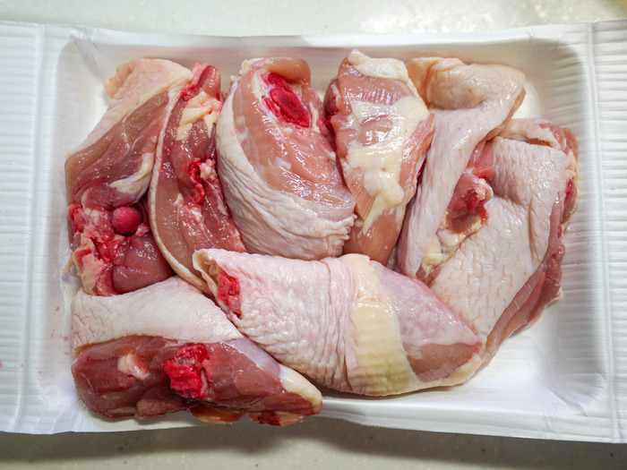 骨付き鶏の唐揚げ4