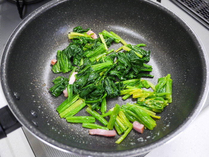 グリルチーズほうれん草とトマトソースのレシピ