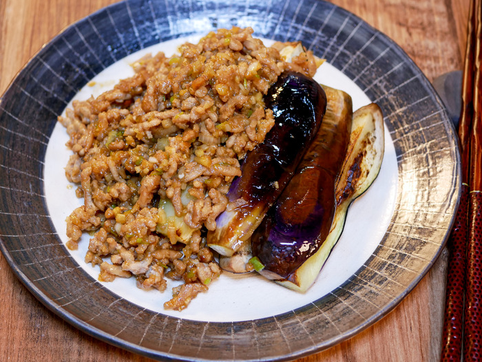 茄子の挽き肉味噌がけ1