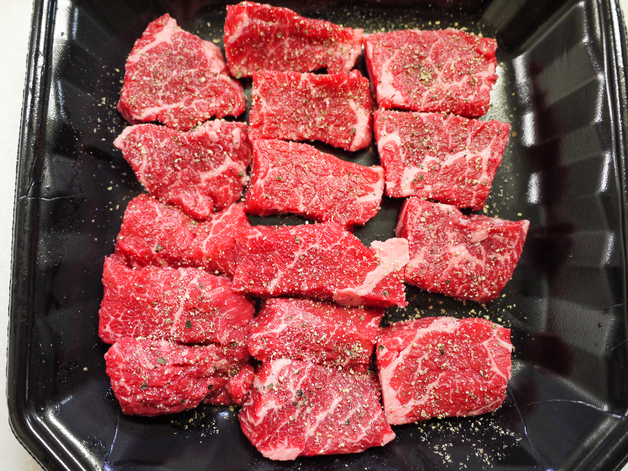 玉ねぎがポイント 和風なコロコロステーキ チャルメラしょうゆ生姜で味変 Sake To Ryouri Powered By ライブドアブログ