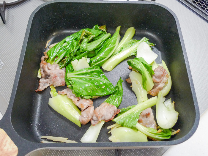豚ロース肉とチンゲン菜の生姜風味炒め11