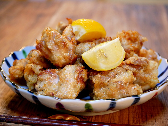 ガラスープを効かせた「げんこつからあげ」2