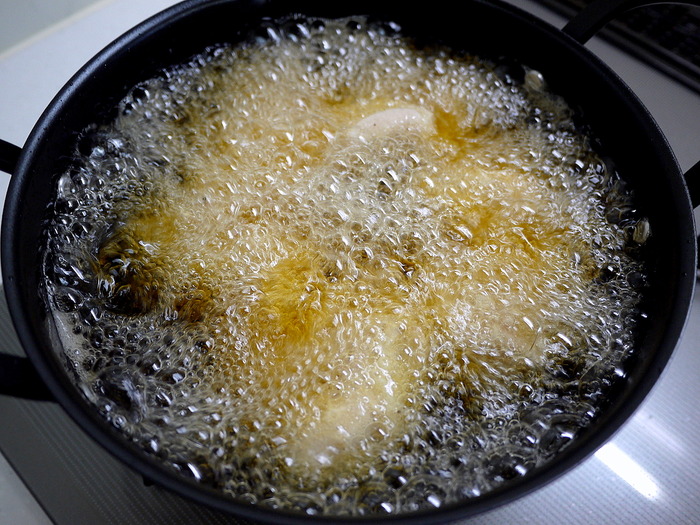 ガラスープを効かせた「げんこつからあげ」11
