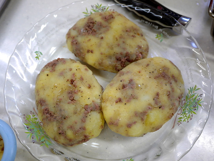 自家製牛肉コロッケ14