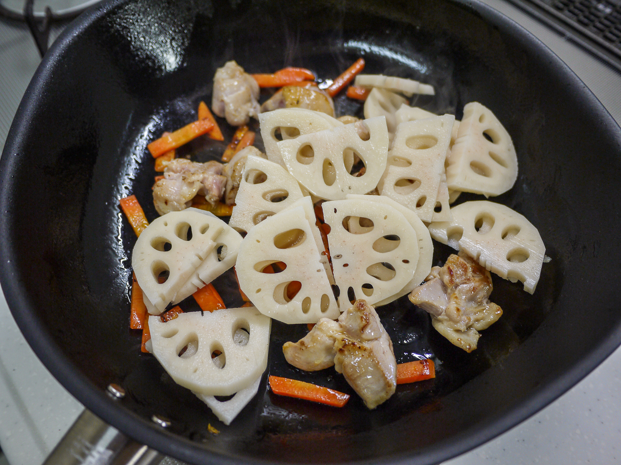 シンプルにご飯のおかず 蓮根と鶏肉のきんぴら風炒め やっぱり濃いですねぇ 日清焼きそばufo濃いソース Sake To Ryouri Powered By ライブドアブログ シンプルにご飯のおかず 蓮根と鶏肉のきんぴら風炒め やっぱり濃いですねぇ 日清焼きそばufo濃いソース Sake To Ryouri Powered By ライブドアブログ