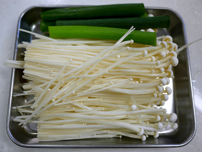 オーブントースターで15分 エノキの豚肉巻きホイル焼き 久しぶりのカップ焼きそば Sake To Ryouri Powered By ライブドアブログ
