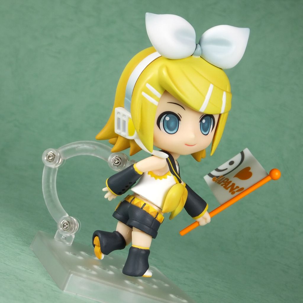 ねんどろいど　ミク　レン　リン　応援 Amazon.co.jp: ねんどろいど 初音ミク 応援ver. 約100mm (ノン