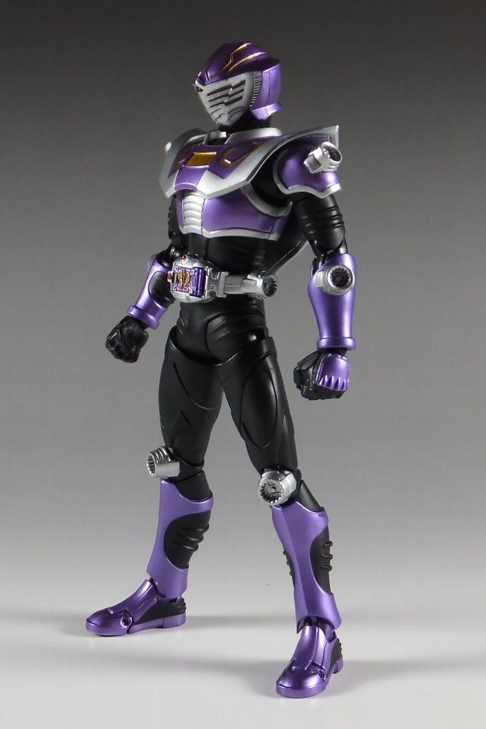 仮面ライダー 王蛇　フィギュアーツ Amazon.co.jp: TAMASHII NATIONS S.H.フィギュアーツ 仮面