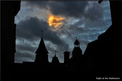 night-283542_1280