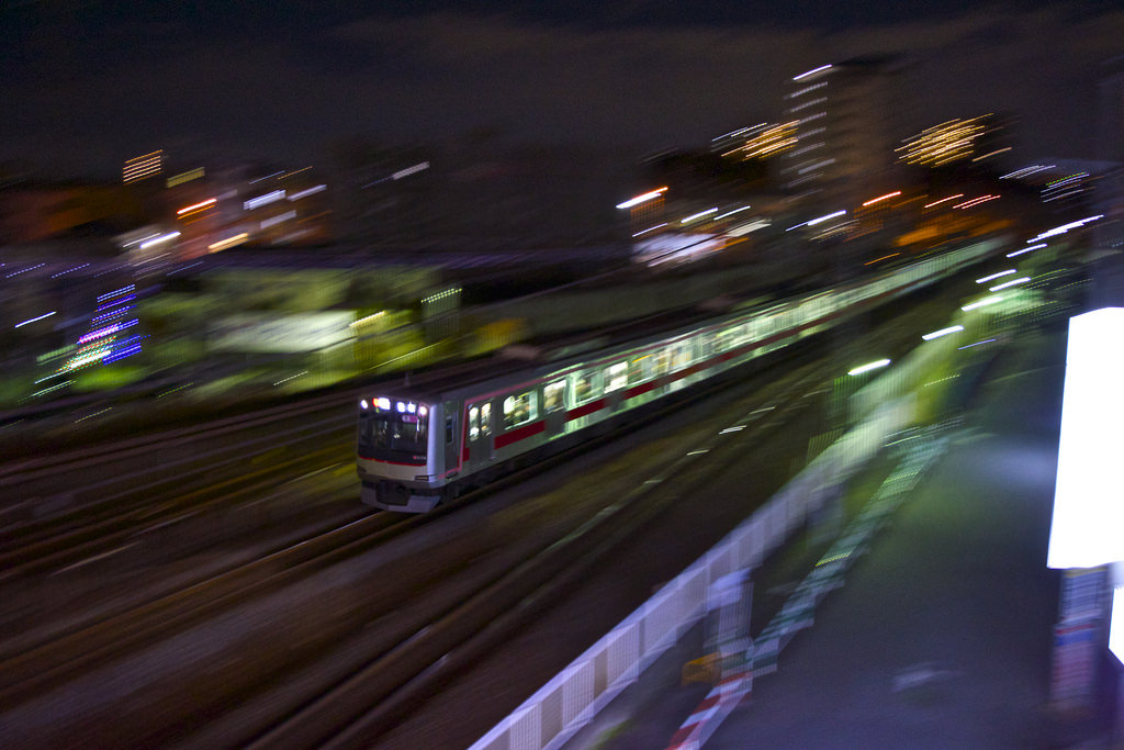 年の暮れに流し撮り かめてつ