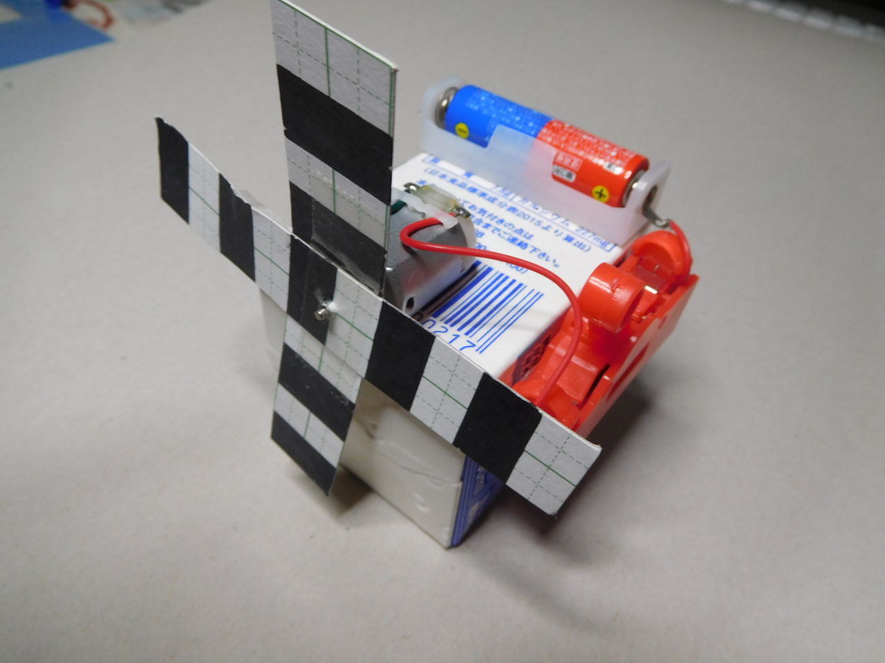 理科 ポイント77 4年生 電気のはたらき の発展的な学習は マイ扇風機づくりだ 教師 保護者のための 小学校理科授業 生活科 クラブ活動 600のポイント 理科 ポイント77 4年生 電気のはたらき の発展的な学習は マイ扇風機づくりだ 教師 保護者のための 小学校理科授業 生活科 クラブ活動 600のポイント