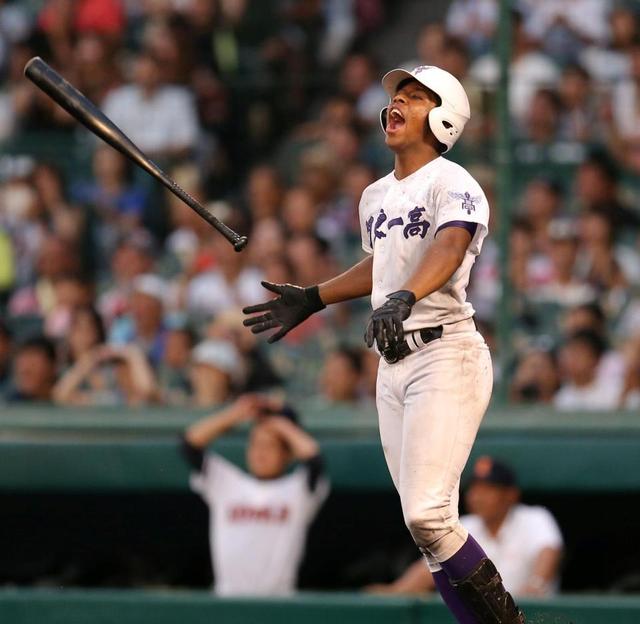 Npb News なんjまとめ バット投げが美しい選手で打線組んだ