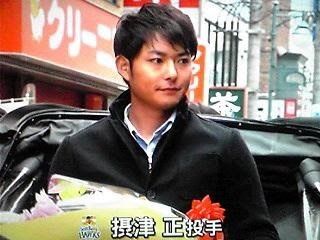 Npb News なんjまとめ Sb摂津が引退会見 涙が止まらない