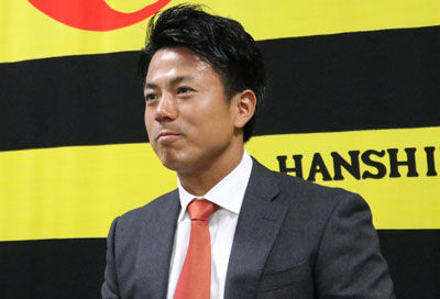 Npb News なんjまとめ 阪神タイガース小宮山慎二さん 無事16年目のシーズンへ Npb News なんjまとめ 阪神タイガース小宮山慎二さん 無事16年目のシーズンへ