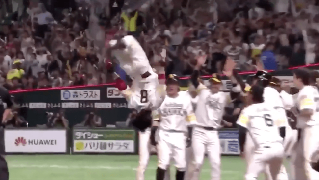Npb News なんjまとめ 明石のバク宙ホームイン Mlbニュースサイトでも取り上げられる Npb News なんjまとめ 明石のバク宙ホームイン Mlbニュースサイトでも取り上げられる