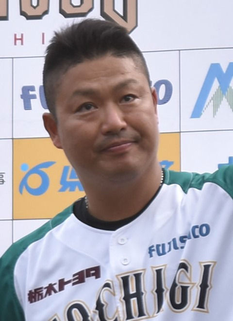 b7ff015f-s