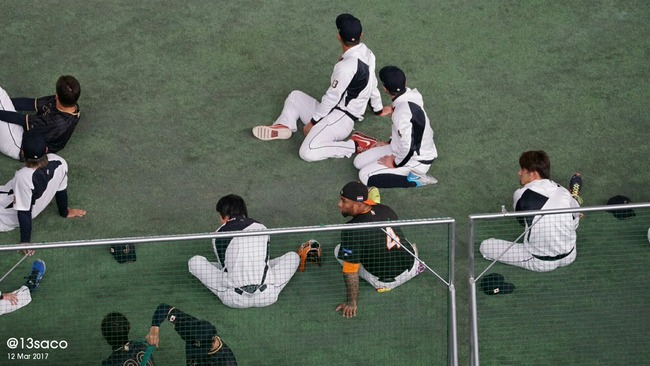 Npb News なんjまとめ 青木とバレンティンのツーショットwwwww