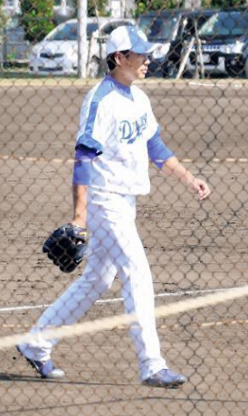 Npb News なんjまとめ 悲報 公衆の面前で内紛勃発 朝倉2軍コーチと大野が激突