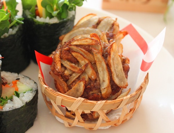 節分の日の献立 恵方巻き イワシ 汁物 の3品 福豆 かめ代のおうちでごはん Powered By ライブドアブログ