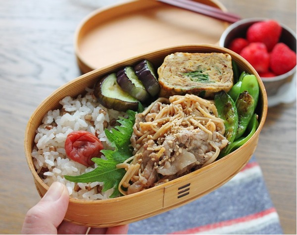 フライパン1つで簡単 豚とえのきのごまポン酢 のお弁当 かめ代のおうちでごはん Powered By ライブドアブログ フライパン1つで簡単 豚とえのきのごまポン酢 のお弁当 かめ代のおうちでごはん Powered By ライブドアブログ